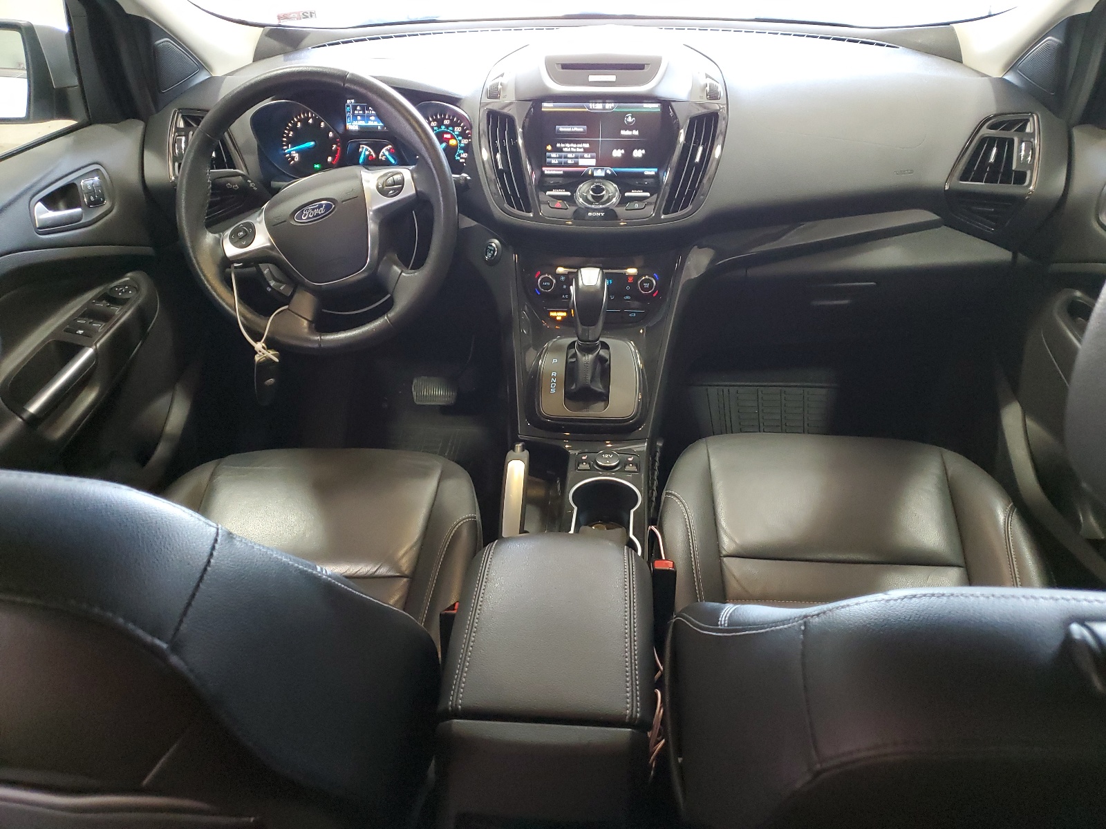 1FMCU9J9XFUC21511 2015 Ford Escape Titanium