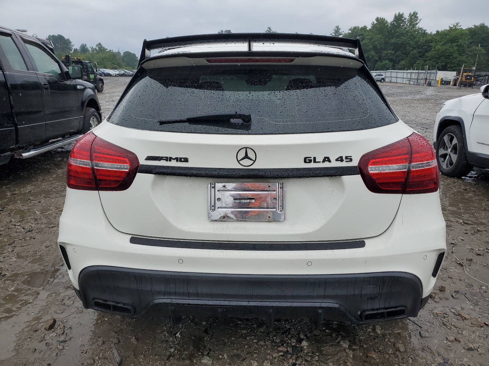 WDDTG5CBXJJ424998 2018 Mercedes-Benz Gla 45 Amg