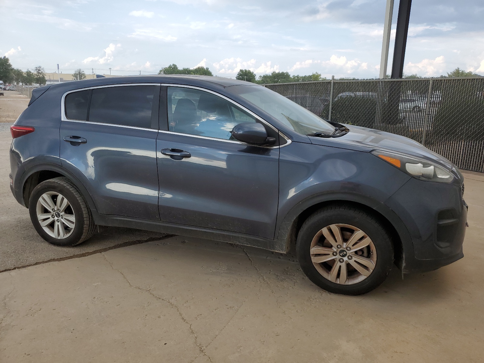 2017 Kia Sportage Lx vin: KNDPM3AC7H7123858