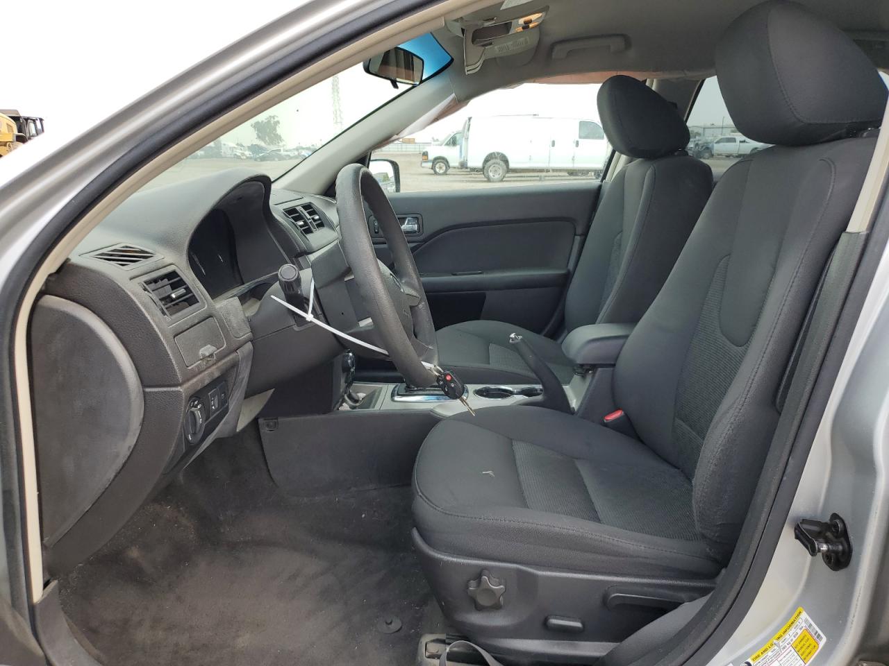 2010 Ford Fusion Se VIN: 3FAHP0HA8AR389053 Lot: 62688414