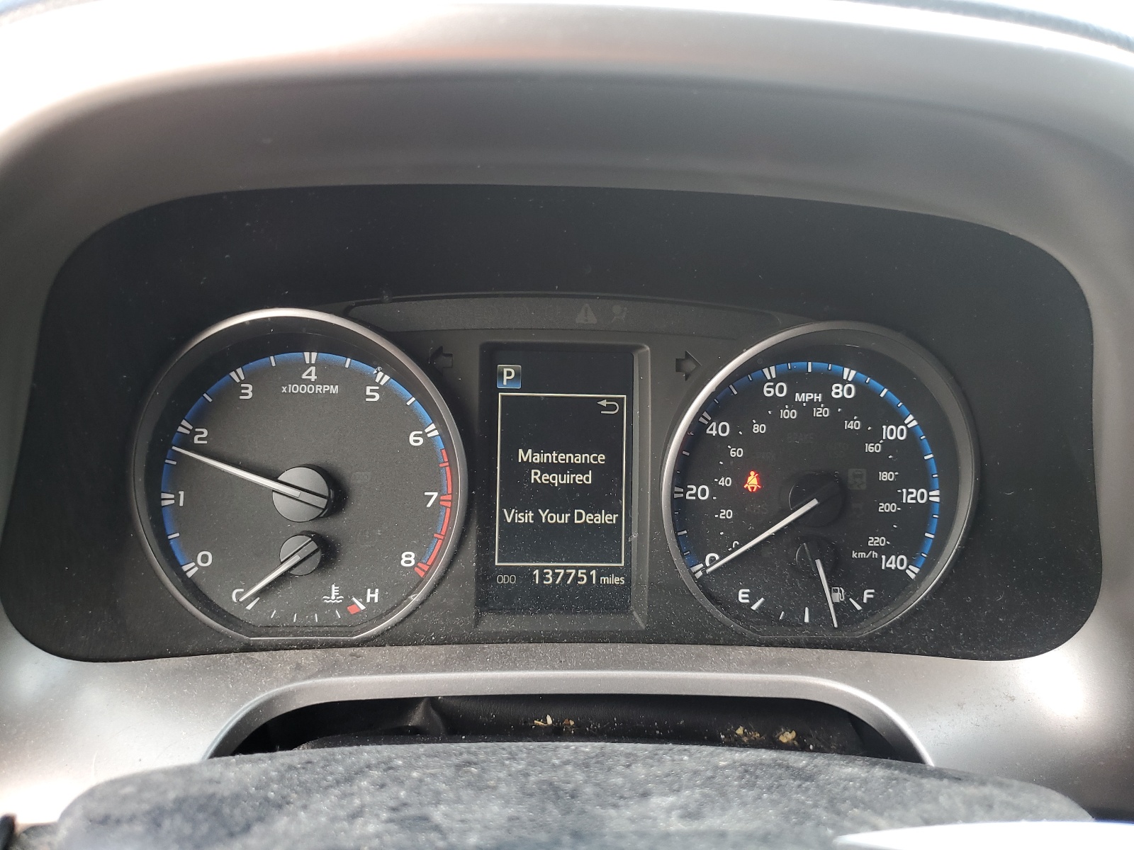 JTMZFREV9HJ106810 2017 Toyota Rav4 Le