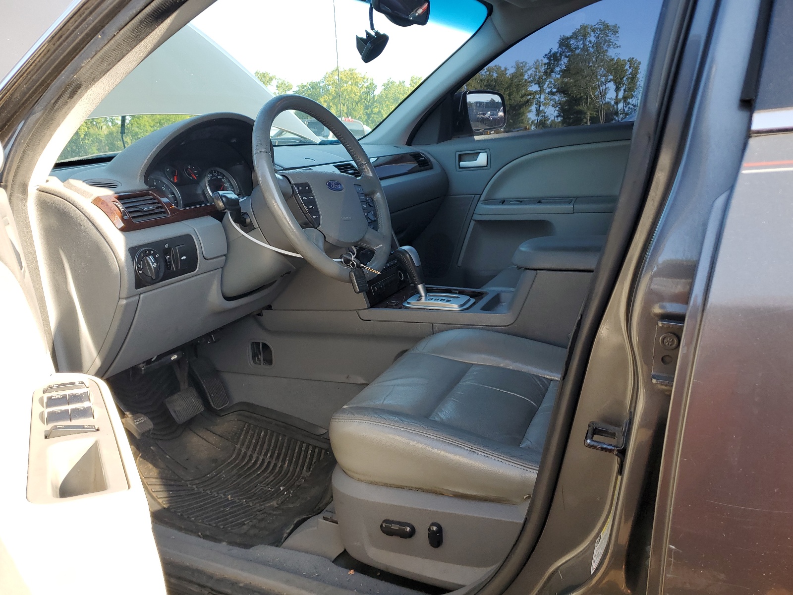 1FAFP24115G139627 2005 Ford Five Hundred Sel