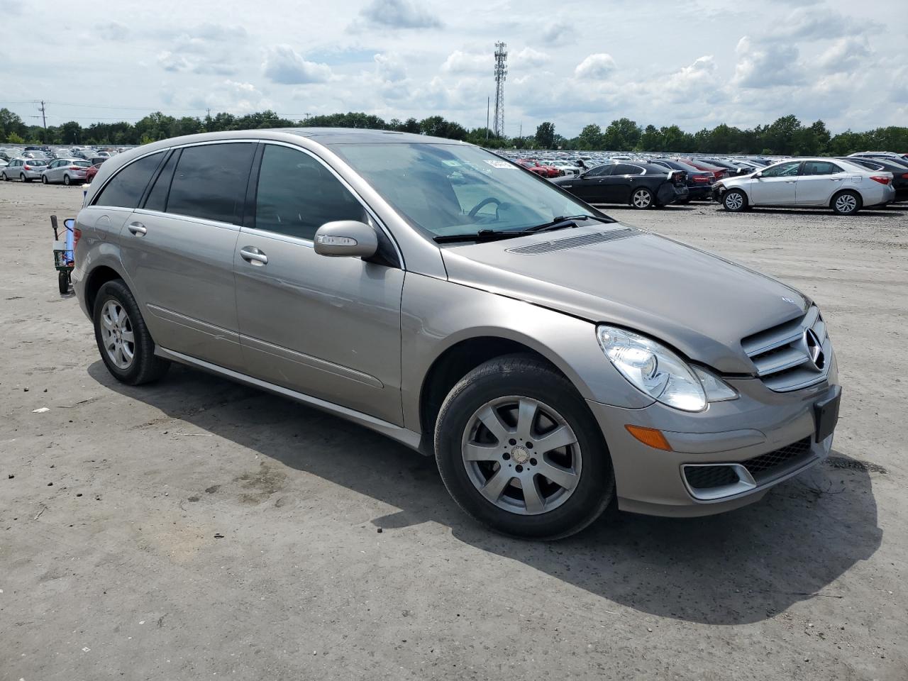2007 Mercedes-Benz R 350 VIN: 4JGCB65E97A056565 Lot: 64547754