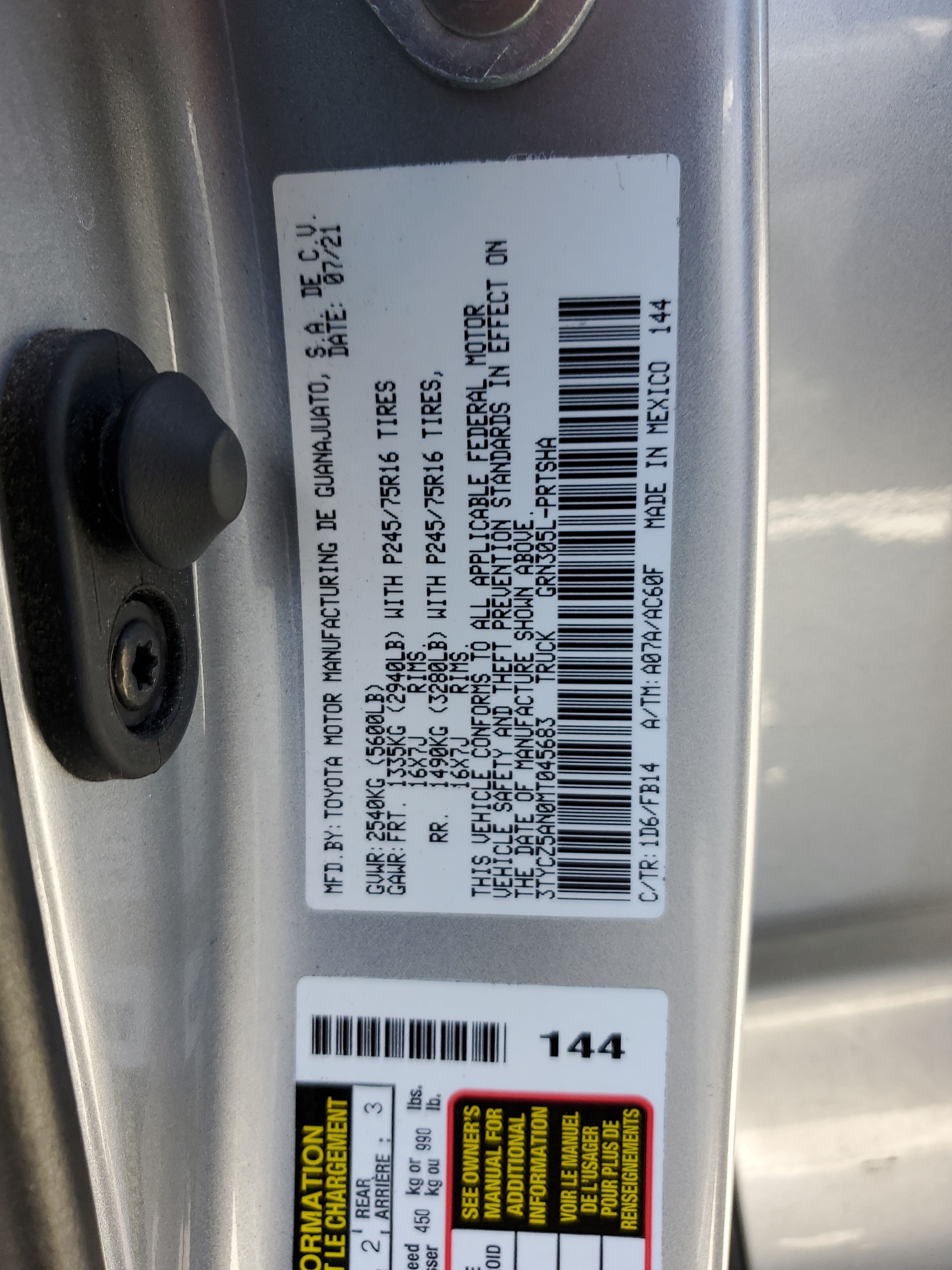 3TYCZ5AN0MT045683 2018 Toyota Tacoma Double Cab