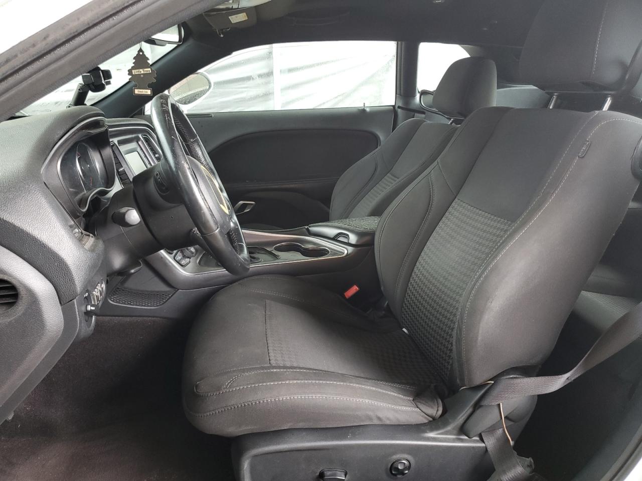 2016 Dodge Challenger Sxt VIN: 2C3CDZAG3GH352680 Lot: 60086134