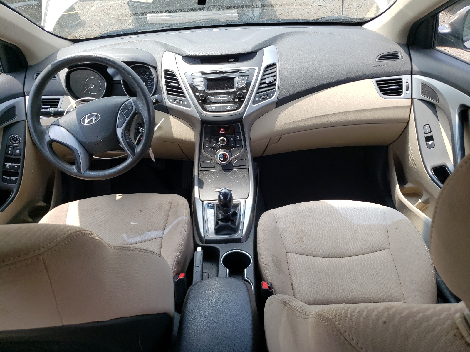 5NPDH4AE9GH794019 2016 Hyundai Elantra Se