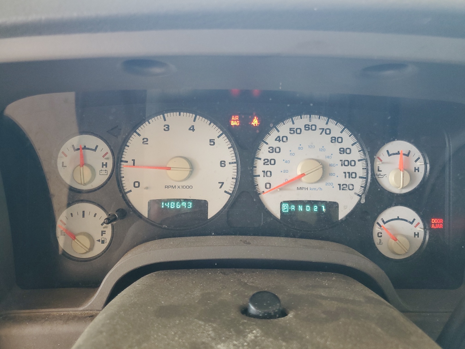 1D7HA18D84J213152 2004 Dodge Ram 1500 St