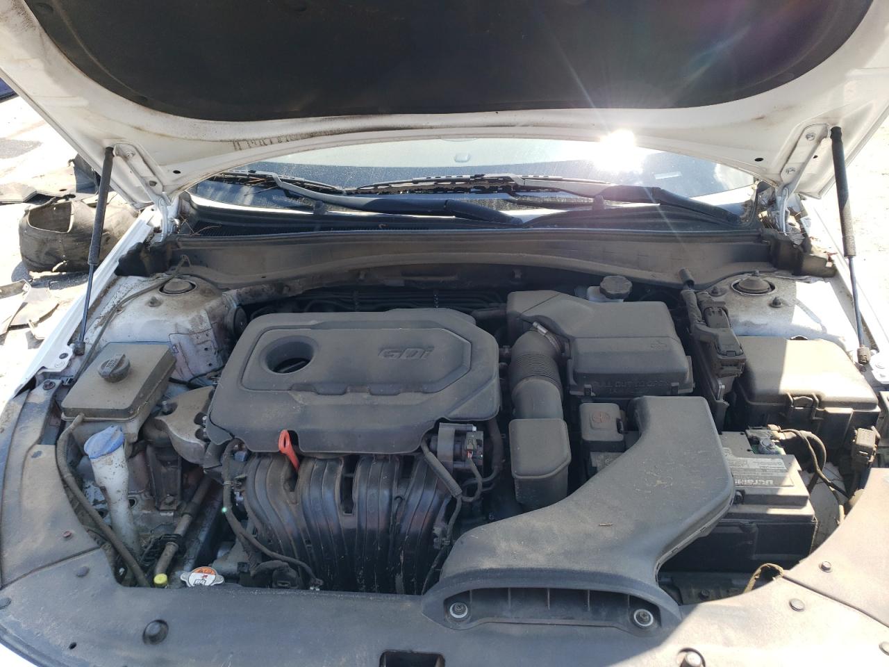 2016 Kia Optima - Image 13