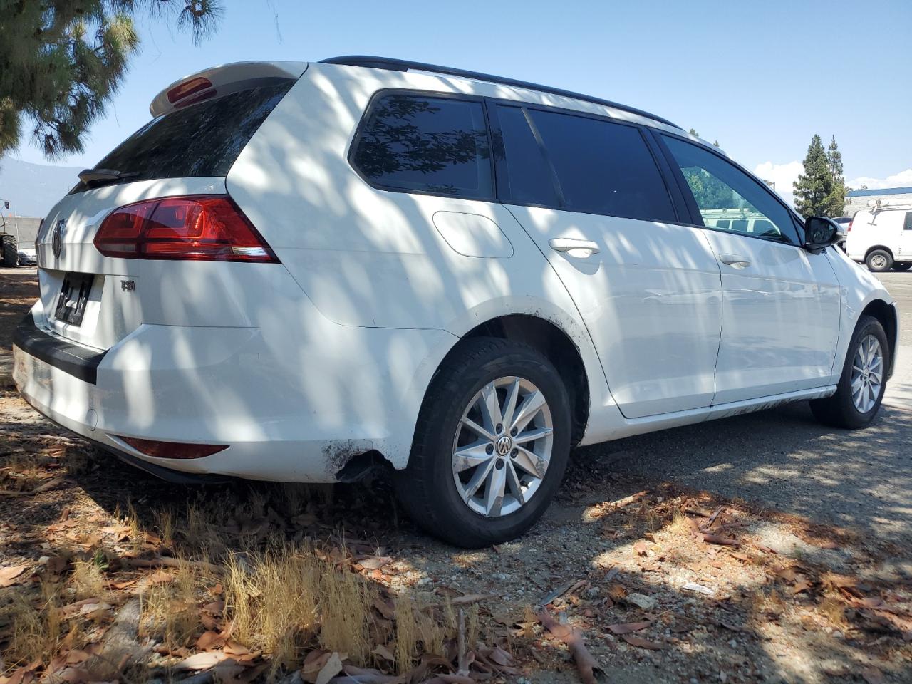 3VWC17AU9GM507455 2016 Volkswagen Golf Sportwagen S