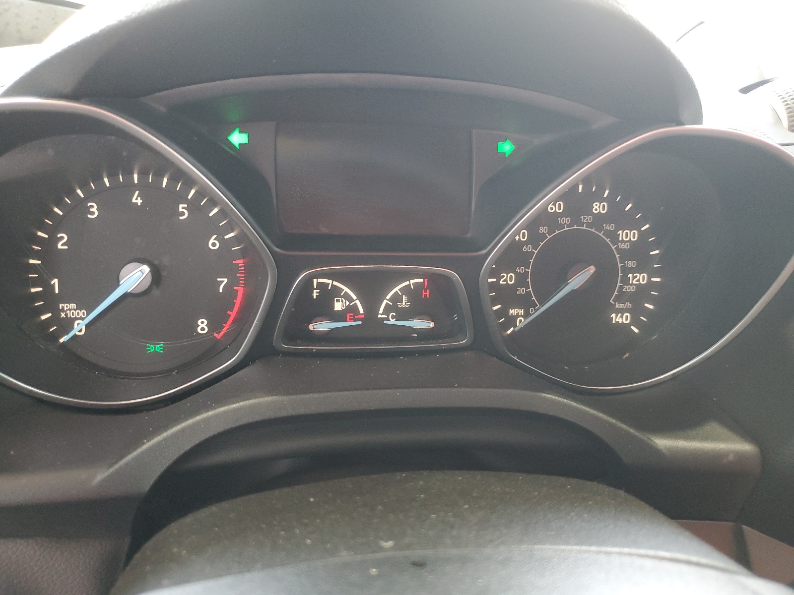 1FMCU9HD2KUC22981 2019 Ford Escape Sel