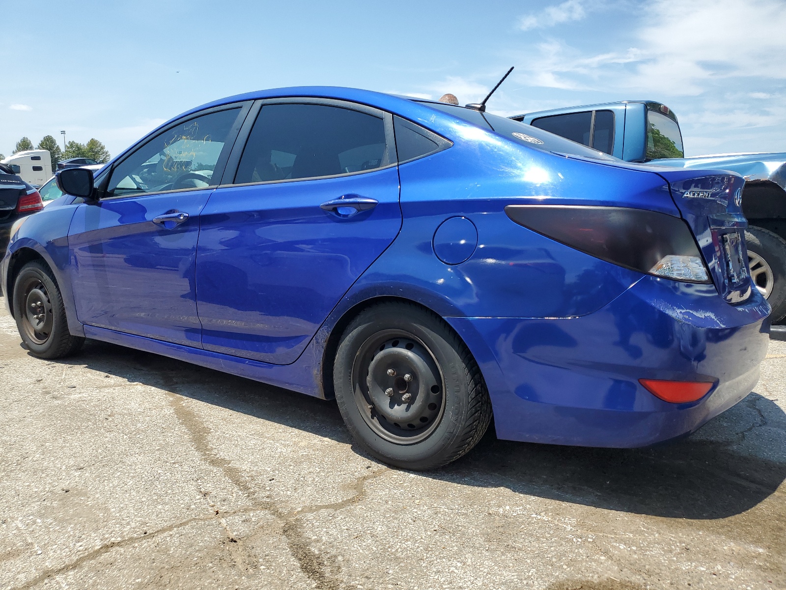 2012 Hyundai Accent Gls vin: KMHCT4AE7CU189857