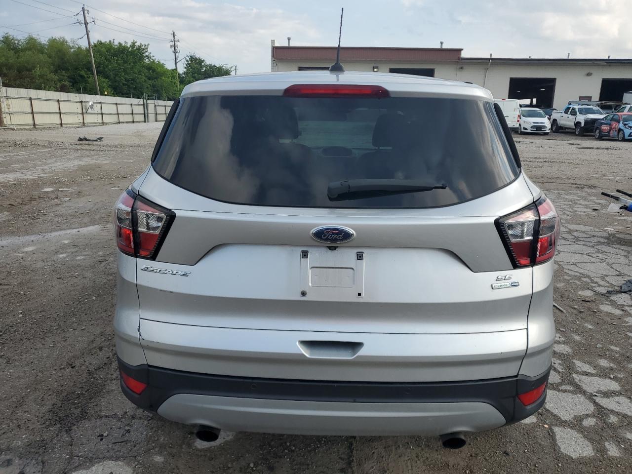 2017 Ford Escape Se VIN: 1FMCU9GD1HUC04353 Lot: 62711124