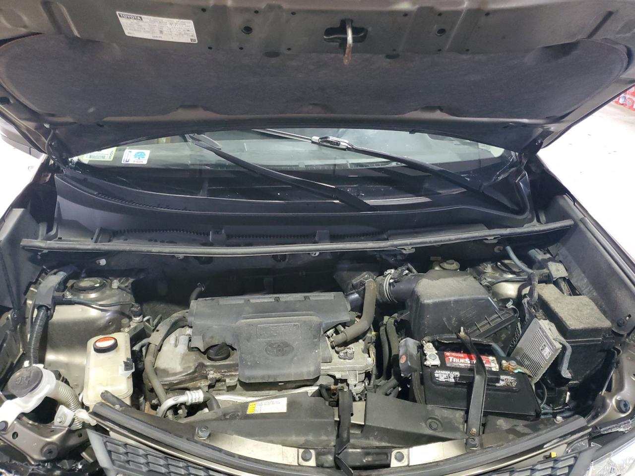 2015 Toyota Rav4 Xle VIN: JTMRFREV8FD173099 Lot: 63669354