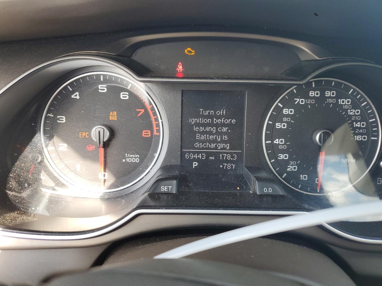 2014 Audi A4 Premium VIN: WAUBFAFL5EN001649 Lot: 63340394