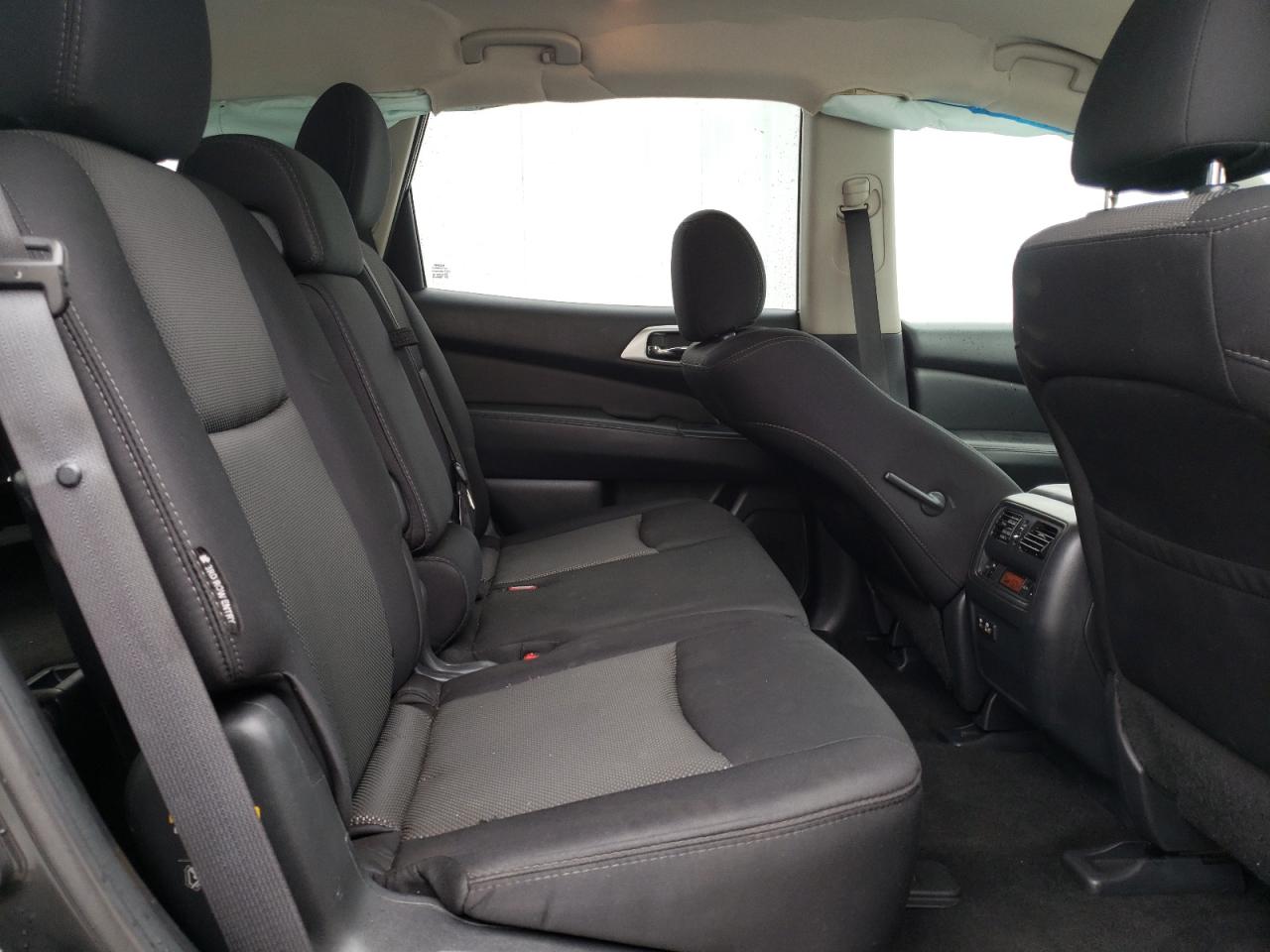 2019 Nissan Pathfinder S VIN: 5N1DR2MM1KC587385 Lot: 64748464