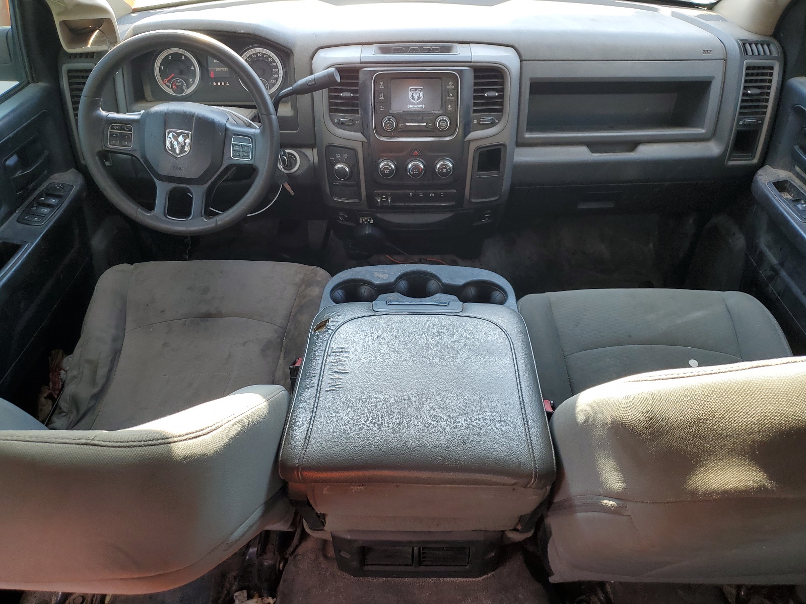 3C63R3GLXFG703640 2015 Ram 3500 St