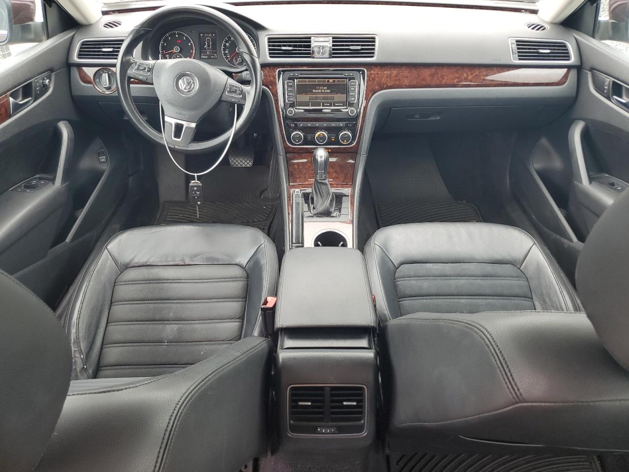 2013 Volkswagen Passat Sel VIN: 1VWCP7A30DC029171 Lot: 65362144