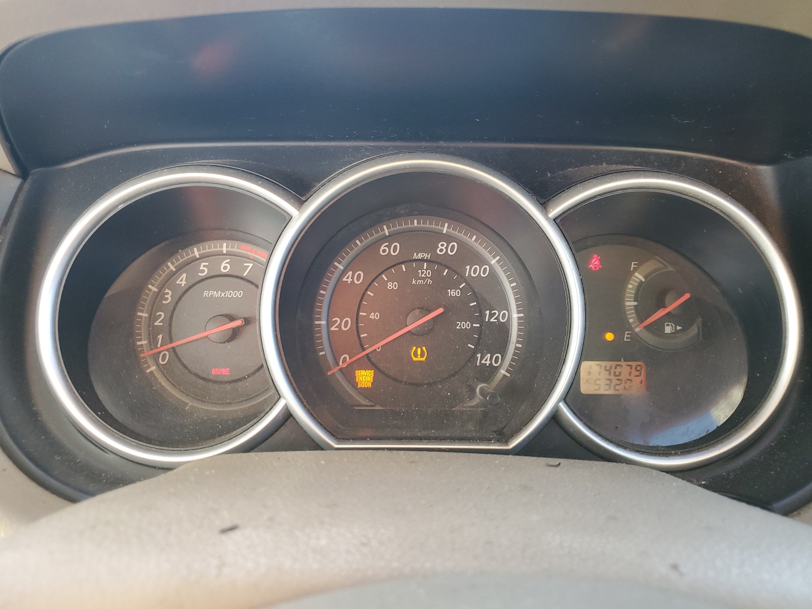 3N1BC1CP0BL446690 2011 Nissan Versa S