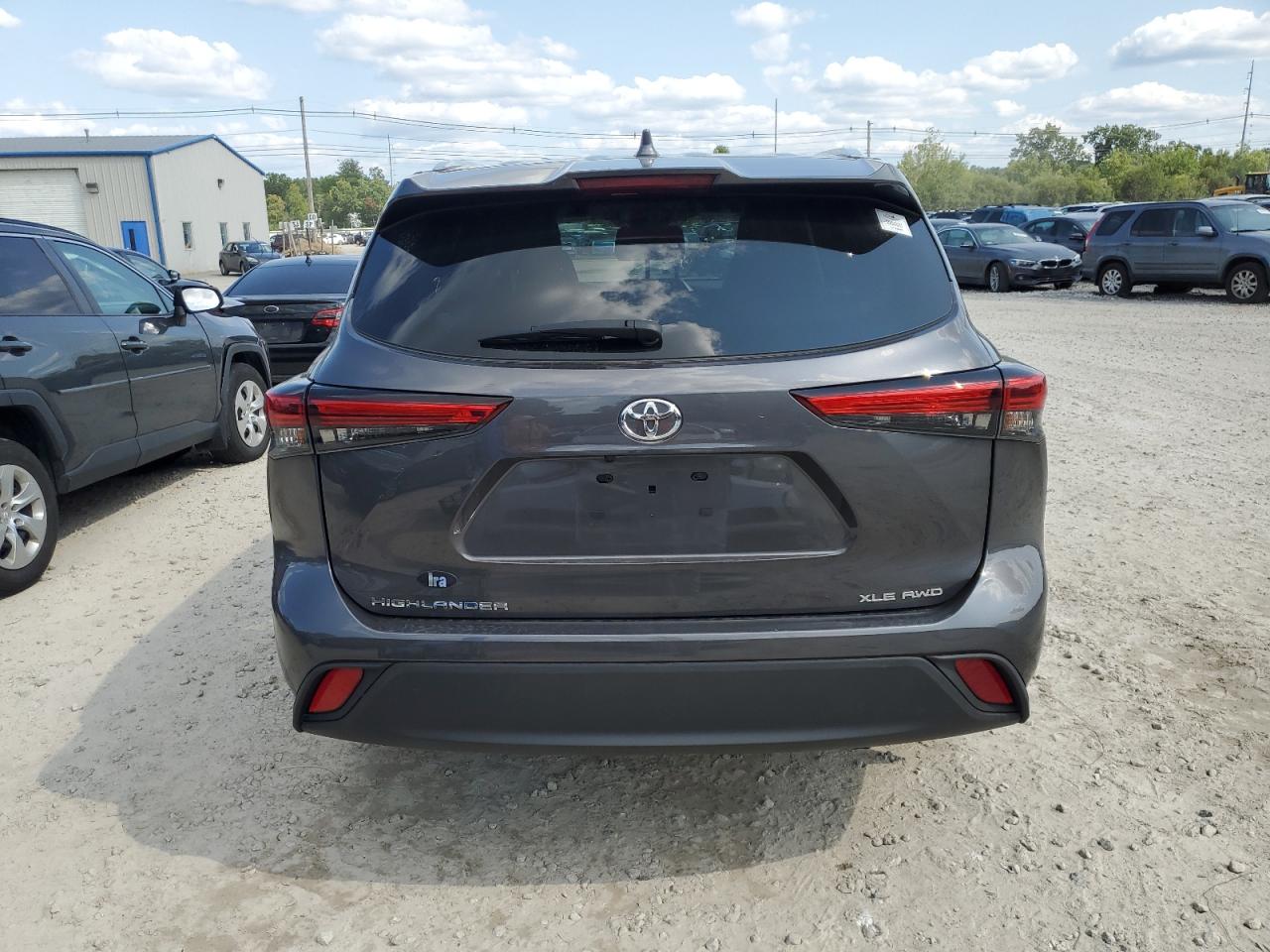 2022 Toyota Highlander Xle VIN: 5TDGZRBHXNS584861 Lot: 64749584