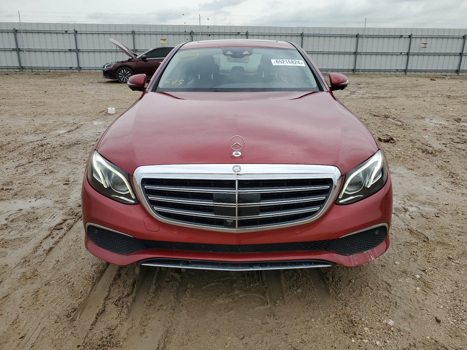 2017 Mercedes-Benz E 300 vin: WDDZF4JB5HA065175