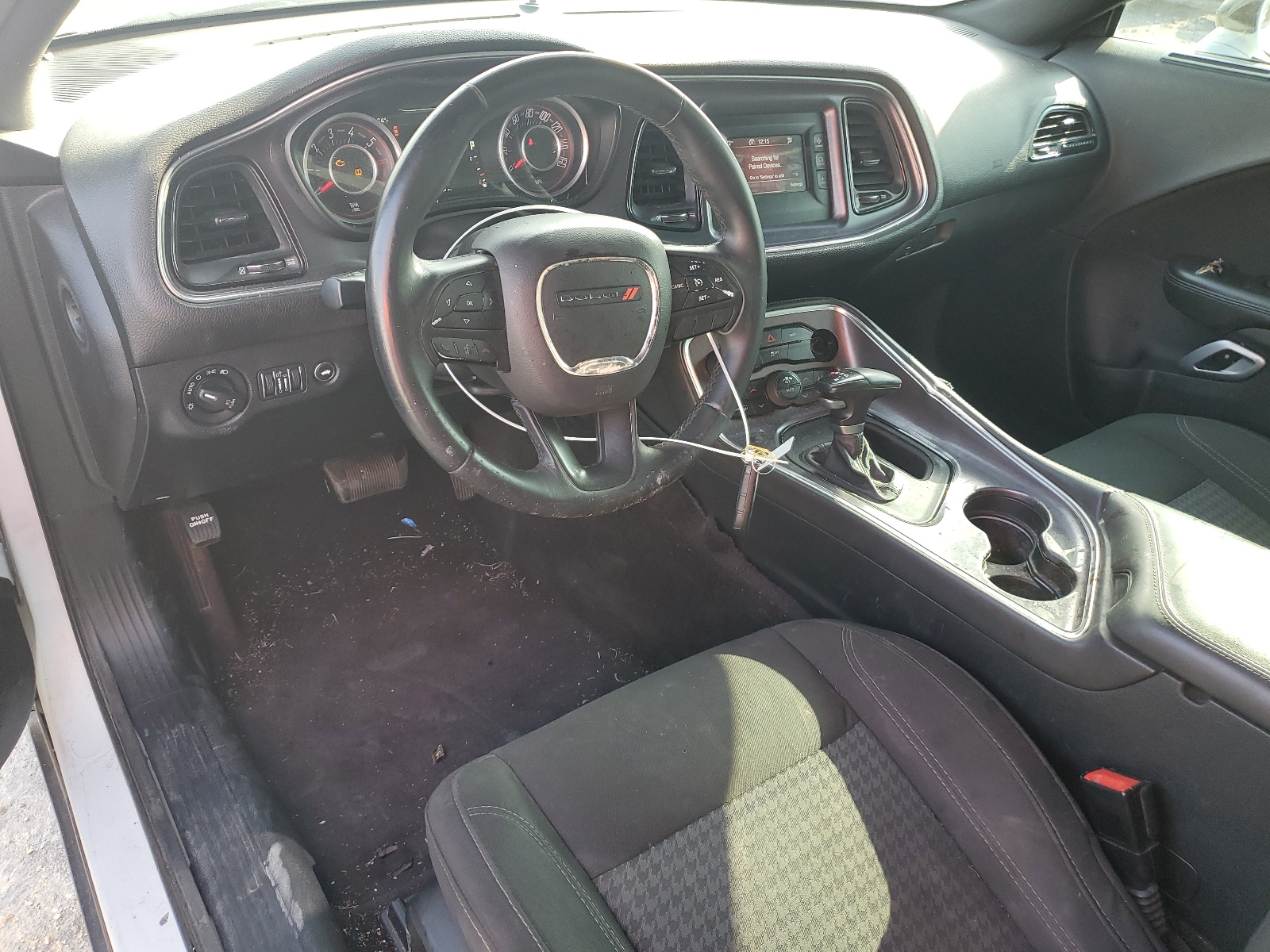 2C3CDZBT3GH176628 2016 Dodge Challenger R/T