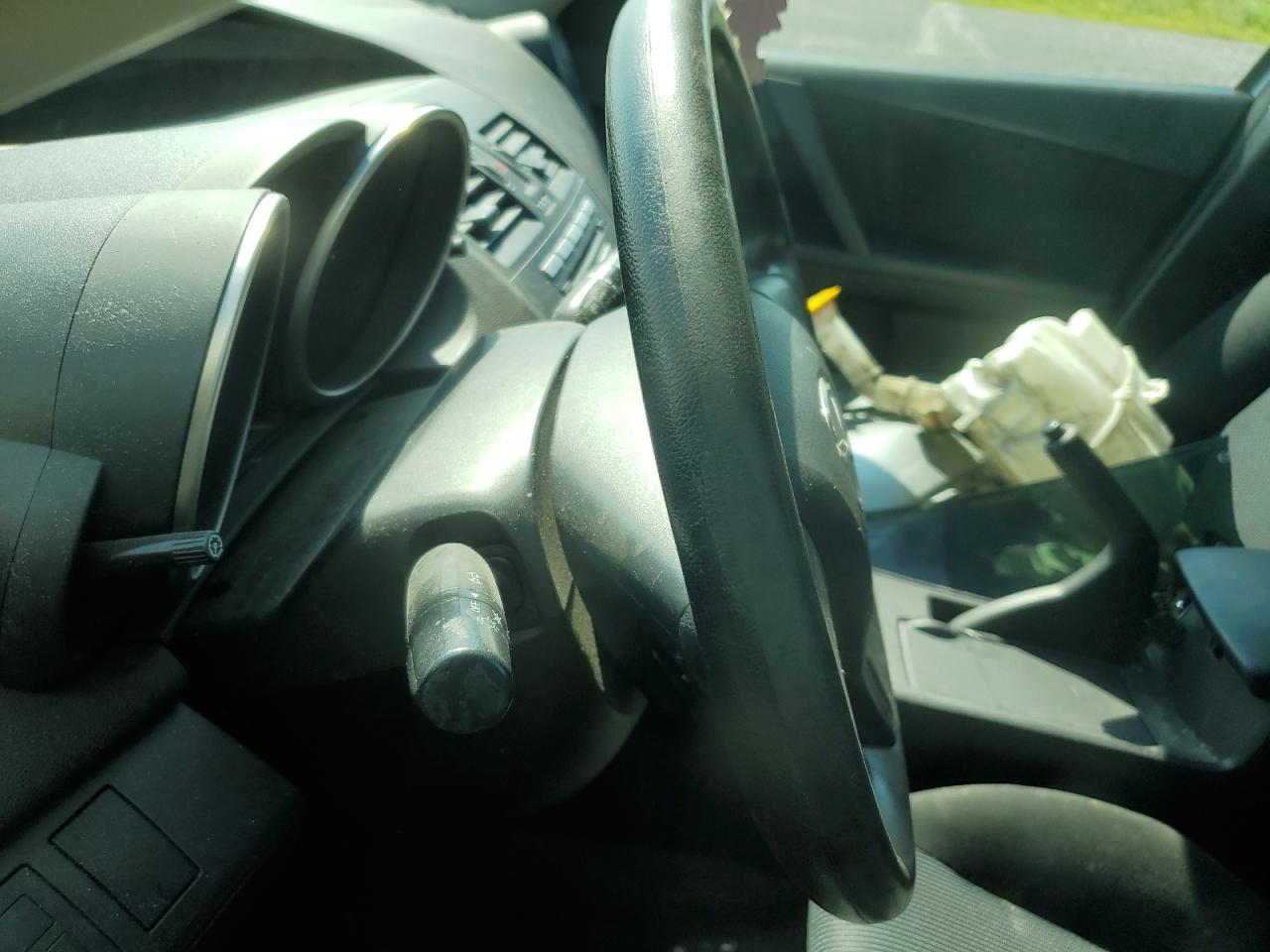 2011 Mazda 3 I VIN: JM1BL1KF0B1460327 Lot: 64288614