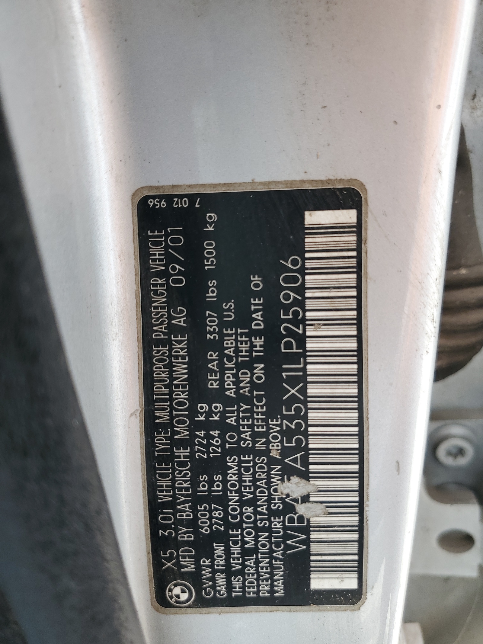 WBAFA535X1LP25906 2001 BMW X5 3.0I