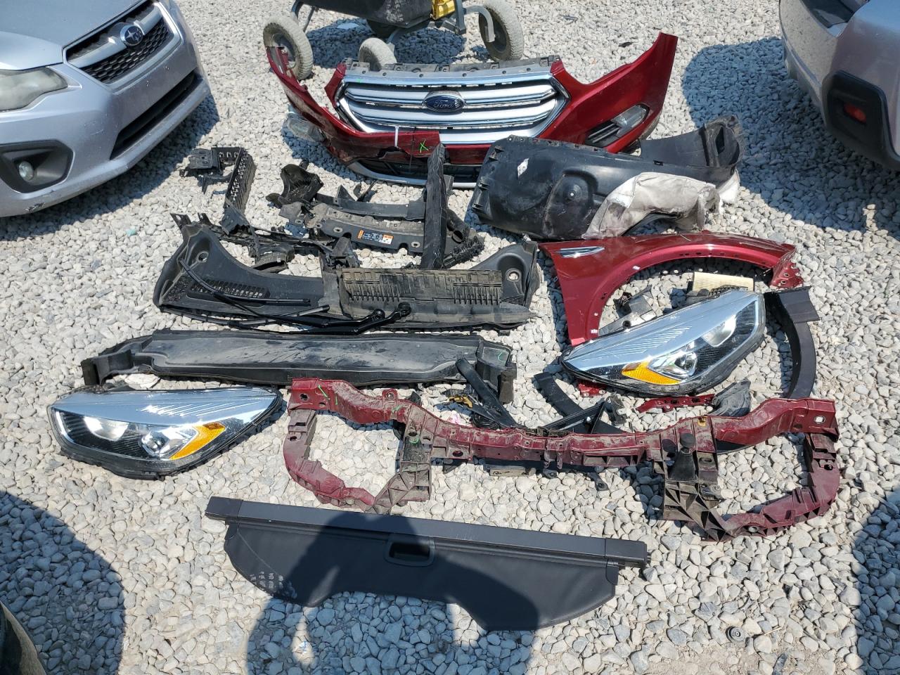 2017 Ford Escape Se VIN: 1FMCU9G93HUA26005 Lot: 64882404