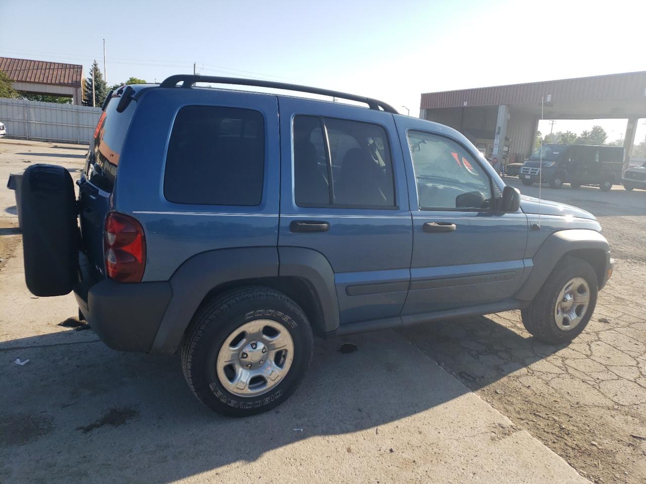 2006 Jeep Liberty (North America) - Image 3