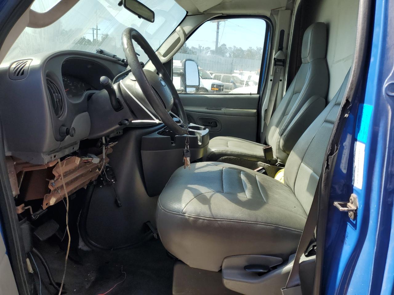 2006 Ford Econoline E450 Super Duty Cutaway Van VIN: 1FDXE45P66HB15270 Lot: 70008994