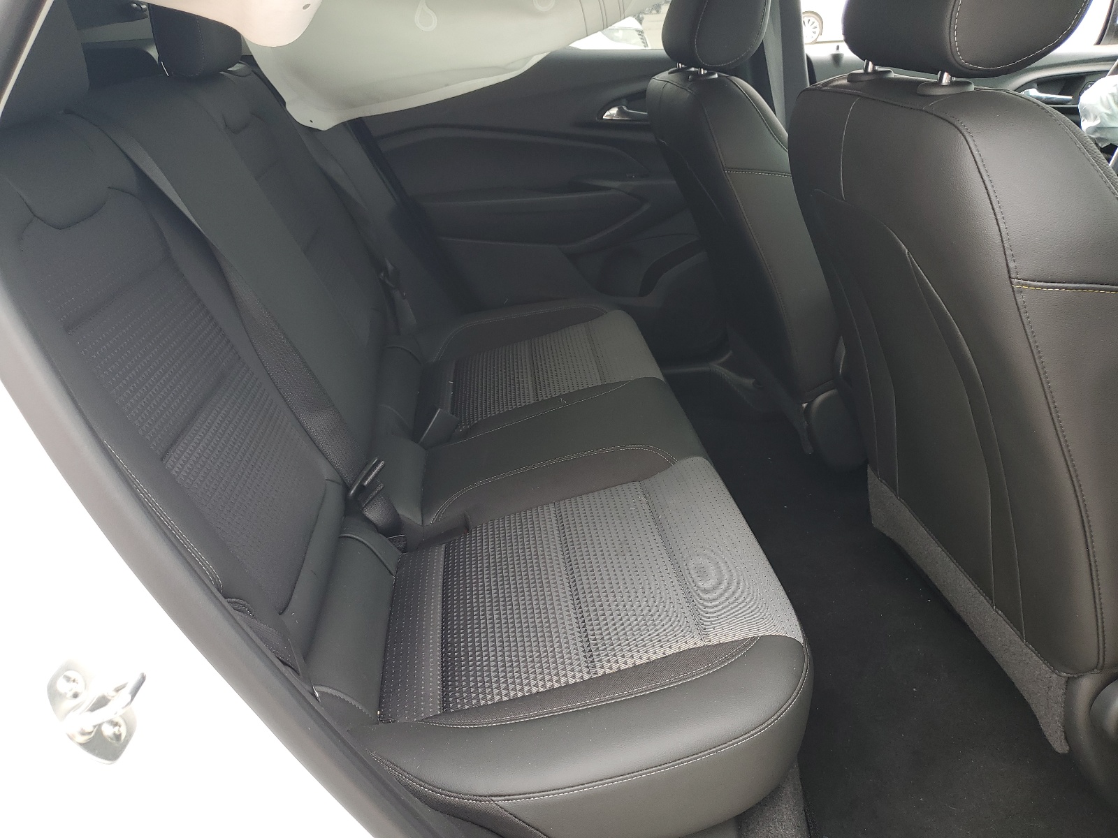 KL77LHE26RC222694 2024 Chevrolet Trax 1Lt