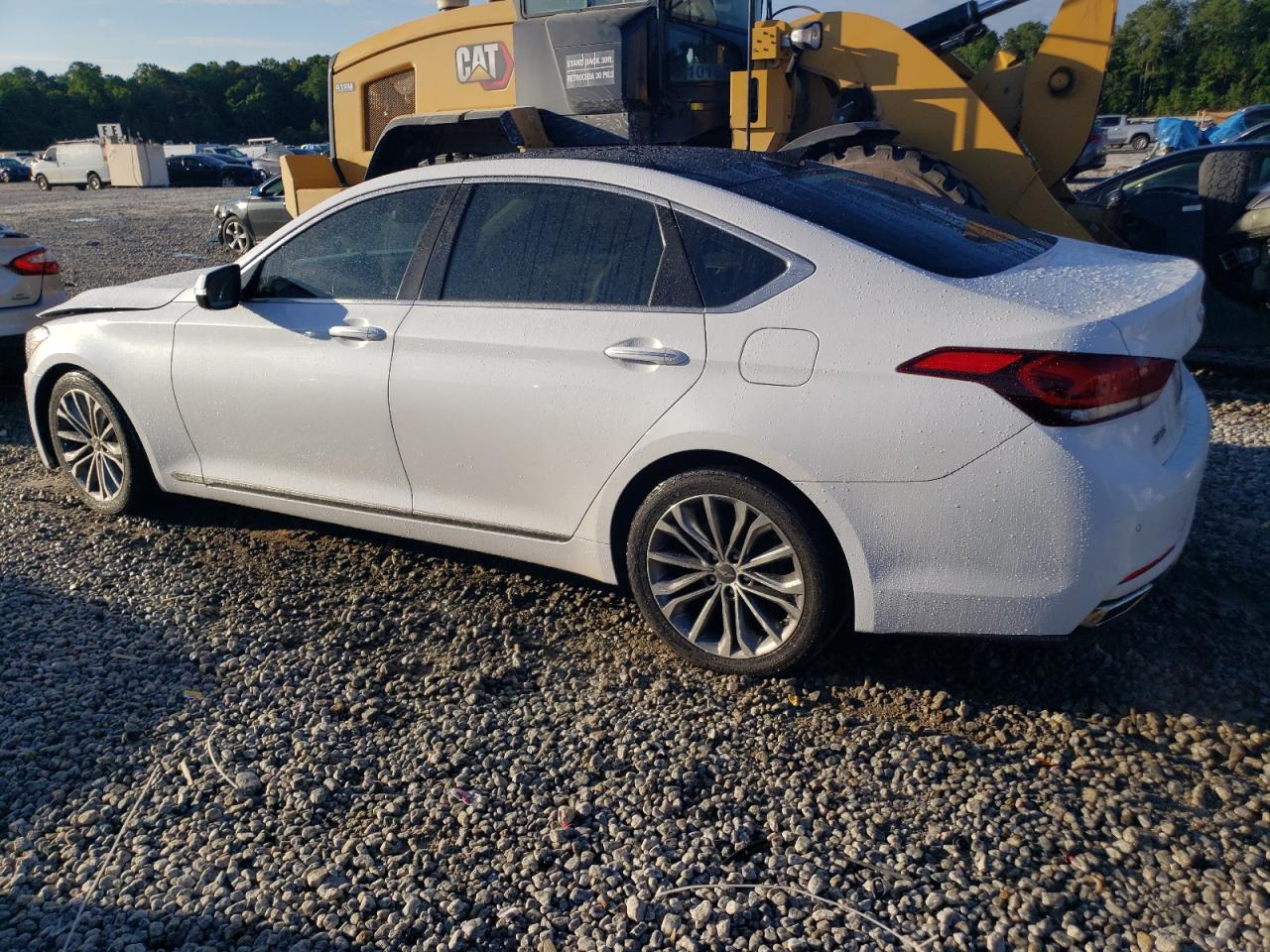 2015 Hyundai Genesis 3.8L VIN: KMHGN4JE7FU027744 Lot: 61763174