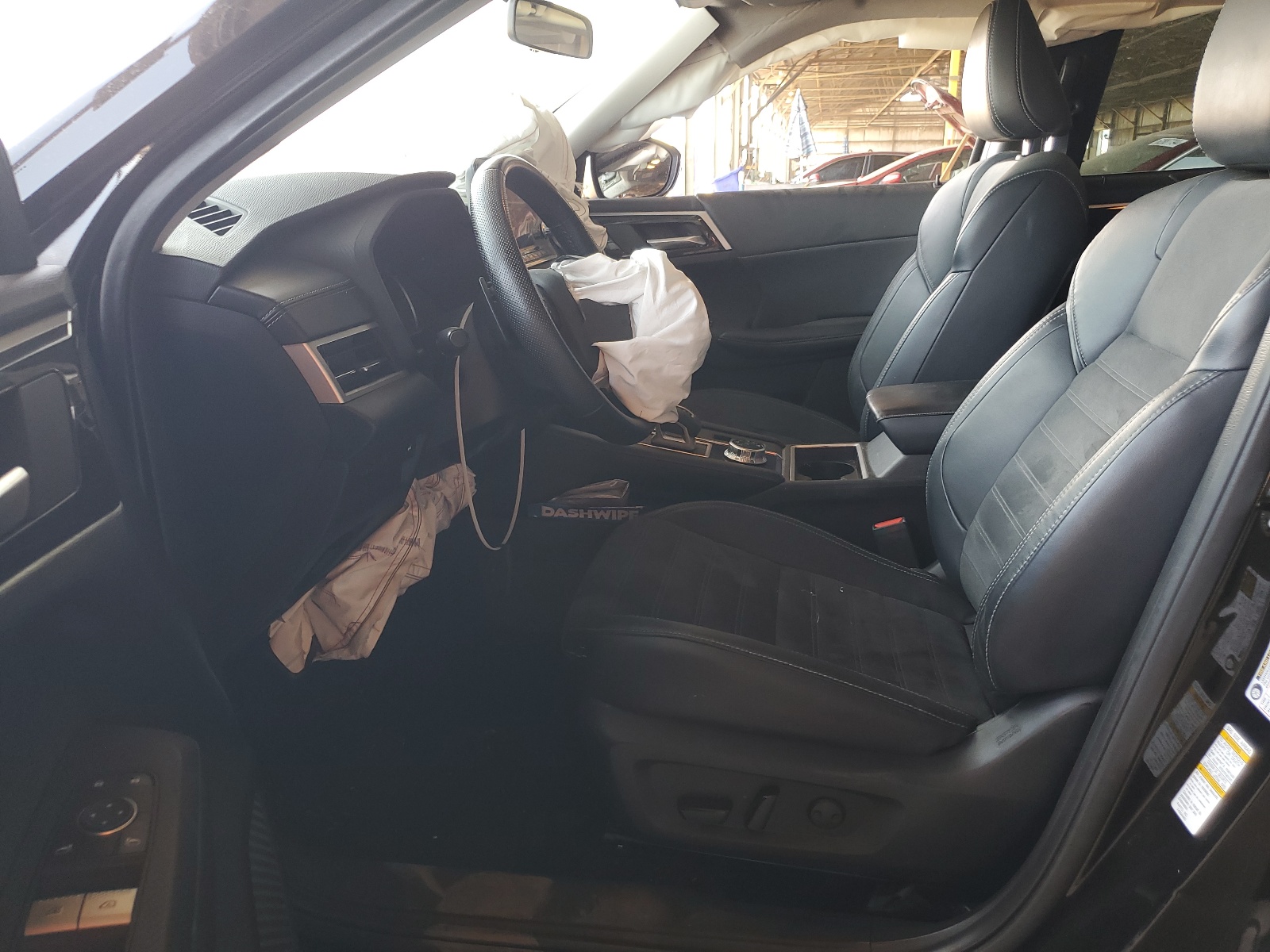 JA4J4UA83NZ046780 2022 Mitsubishi Outlander Se