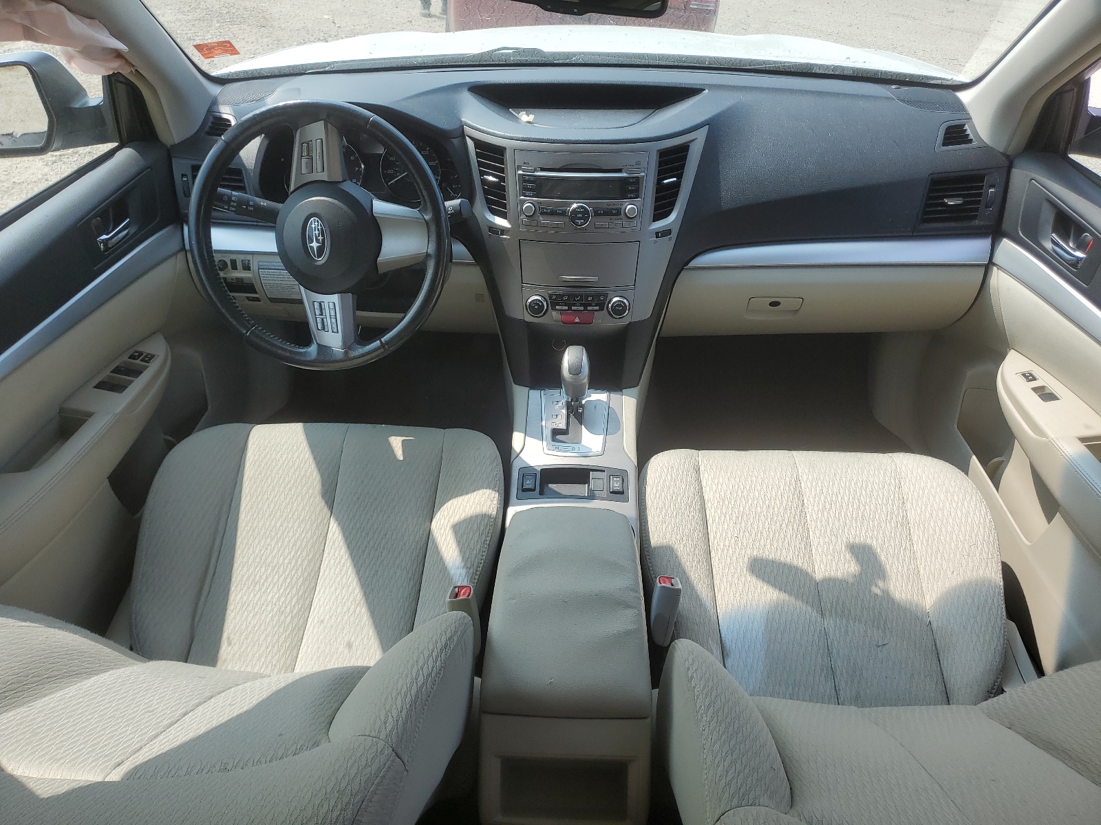 4S4BRCCC5B3430920 2011 Subaru Outback 2.5I Premium