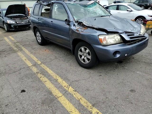 2004 Toyota Highlander Base VIN: JTEDP21A040037986 Lot: 64744474