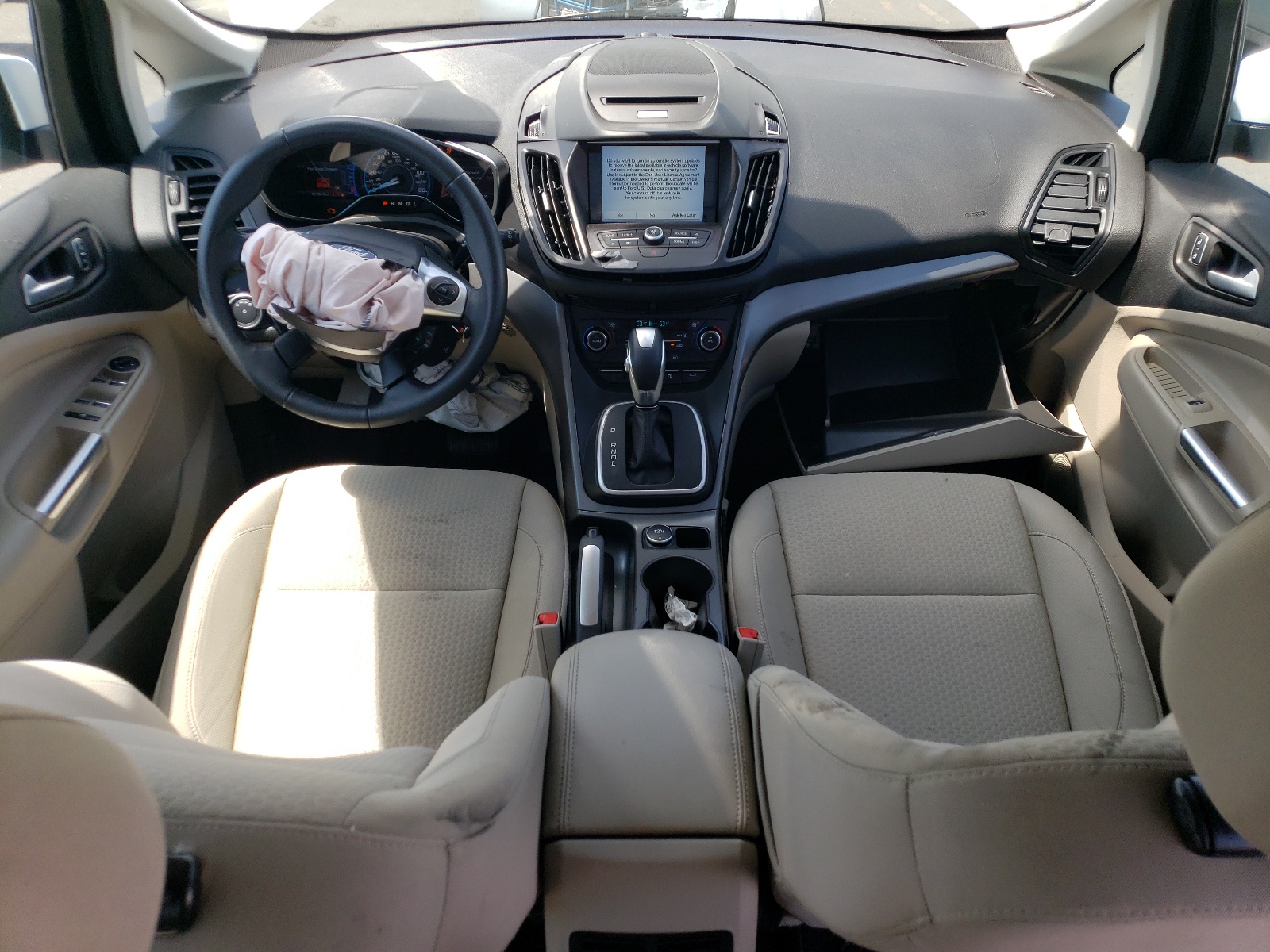 1FADP5EUXHL113234 2017 Ford C-Max Se