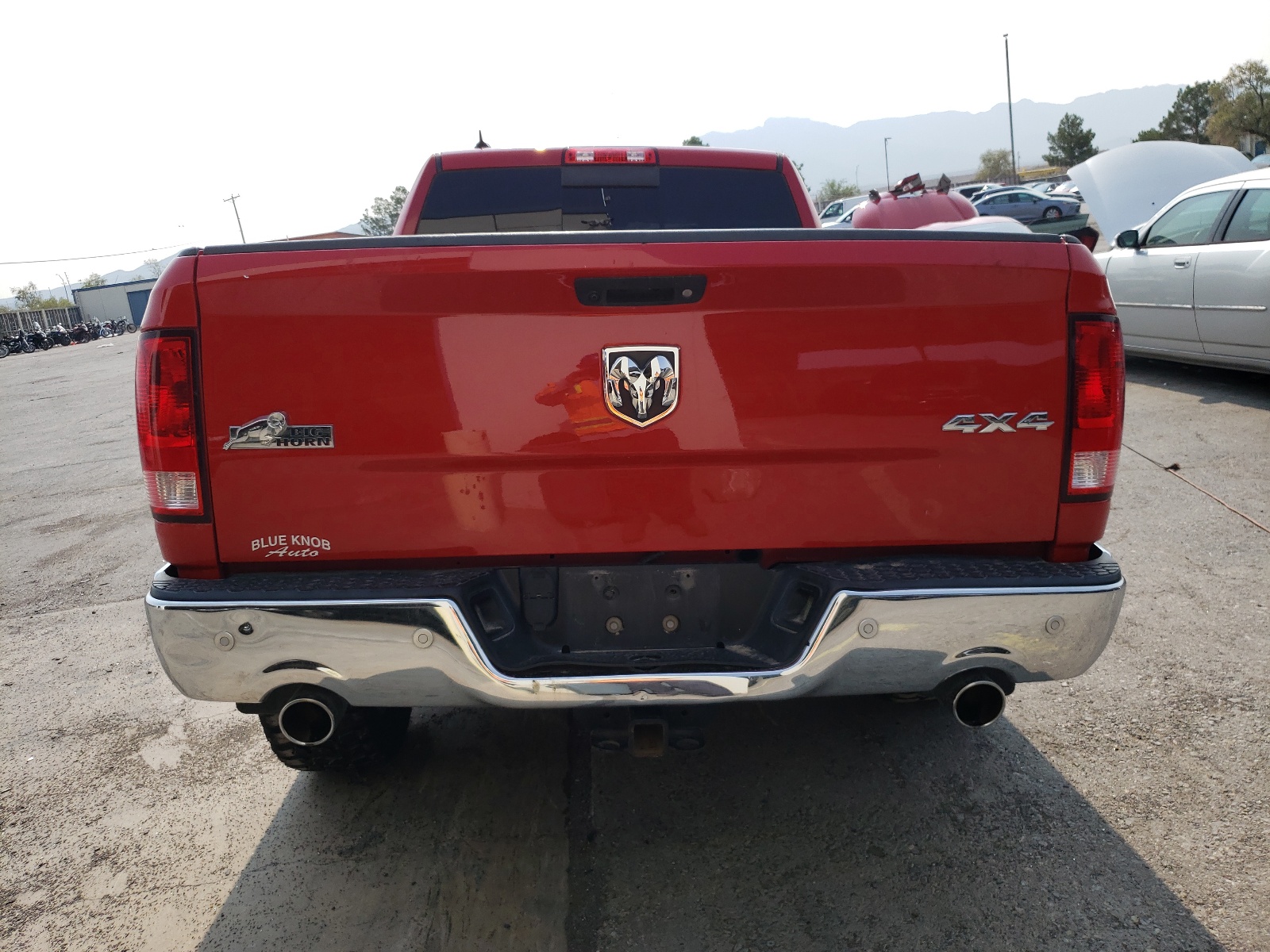 1C6RR7TT0HS685362 2017 Ram 1500 Slt