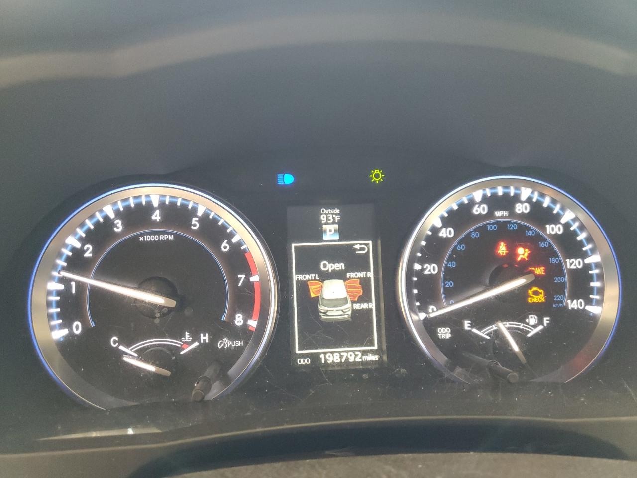 2015 Toyota Highlander Xle VIN: 5TDKKRFH3FS046058 Lot: 63610424