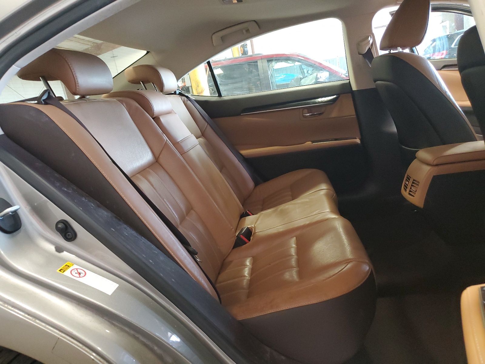 JTHBW1GG5G2110684 2016 Lexus Es 300H