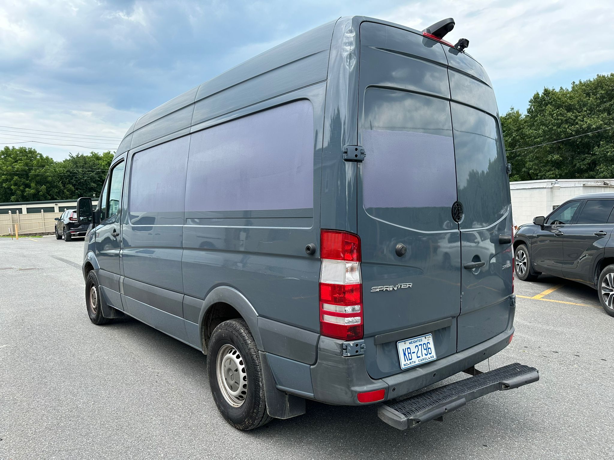 2018 Mercedes-Benz Sprinter 2500 vin: WD3PE7CD8JP644095