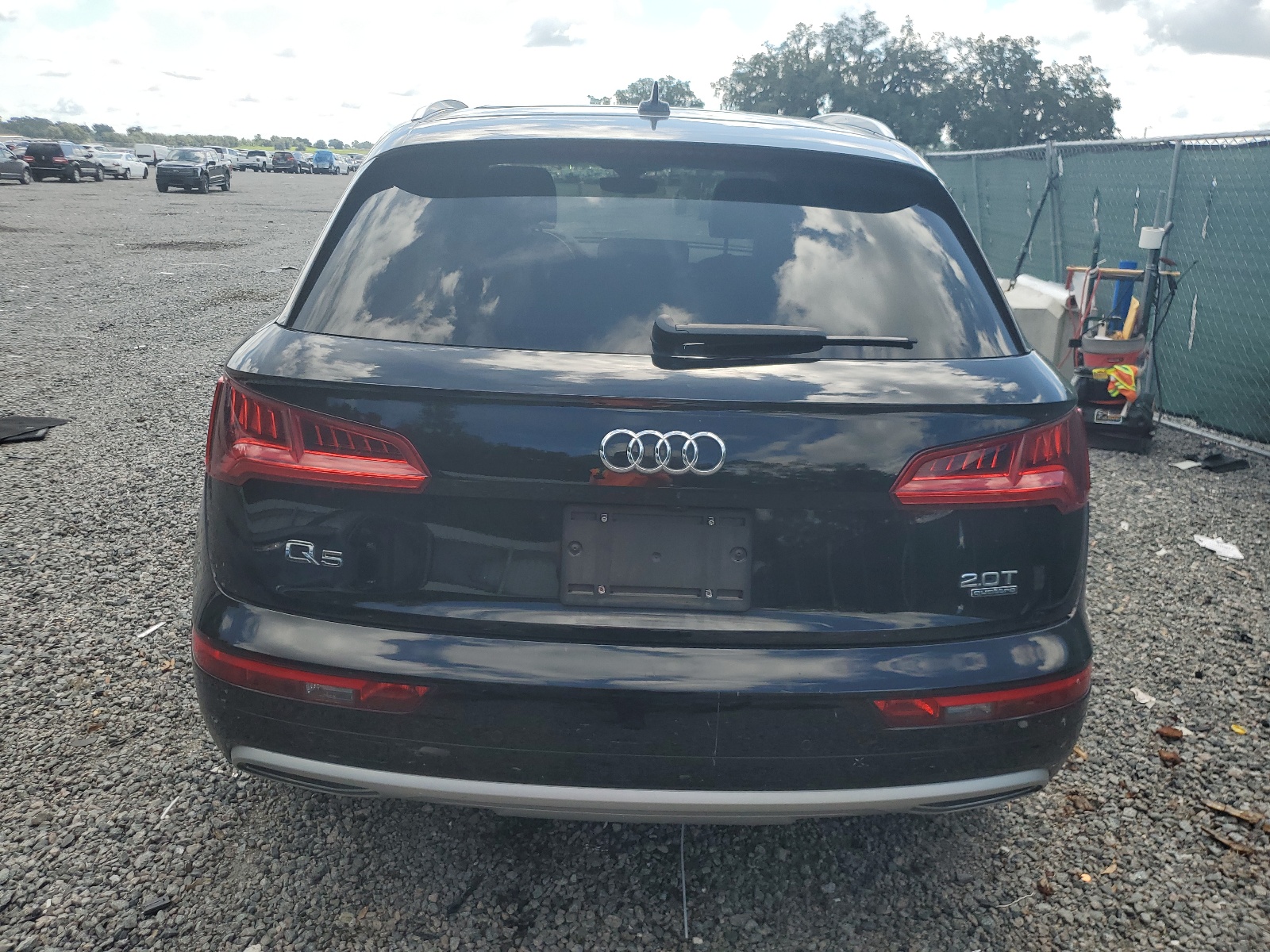 WA1CNAFY5J2219764 2018 Audi Q5 Prestige