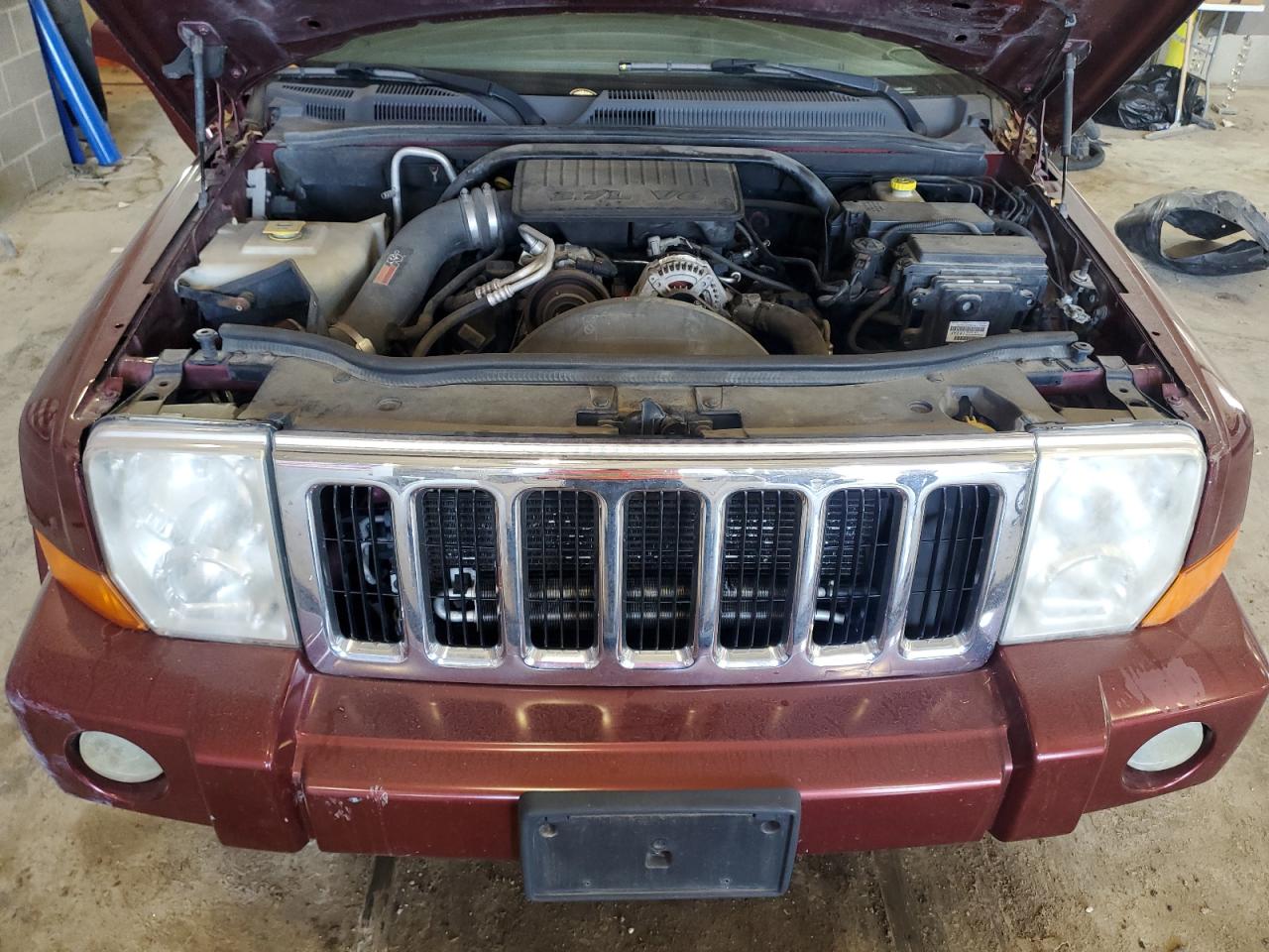 2008 Jeep Commander Sport VIN: 1J8HG48K98C111337 Lot: 62497934