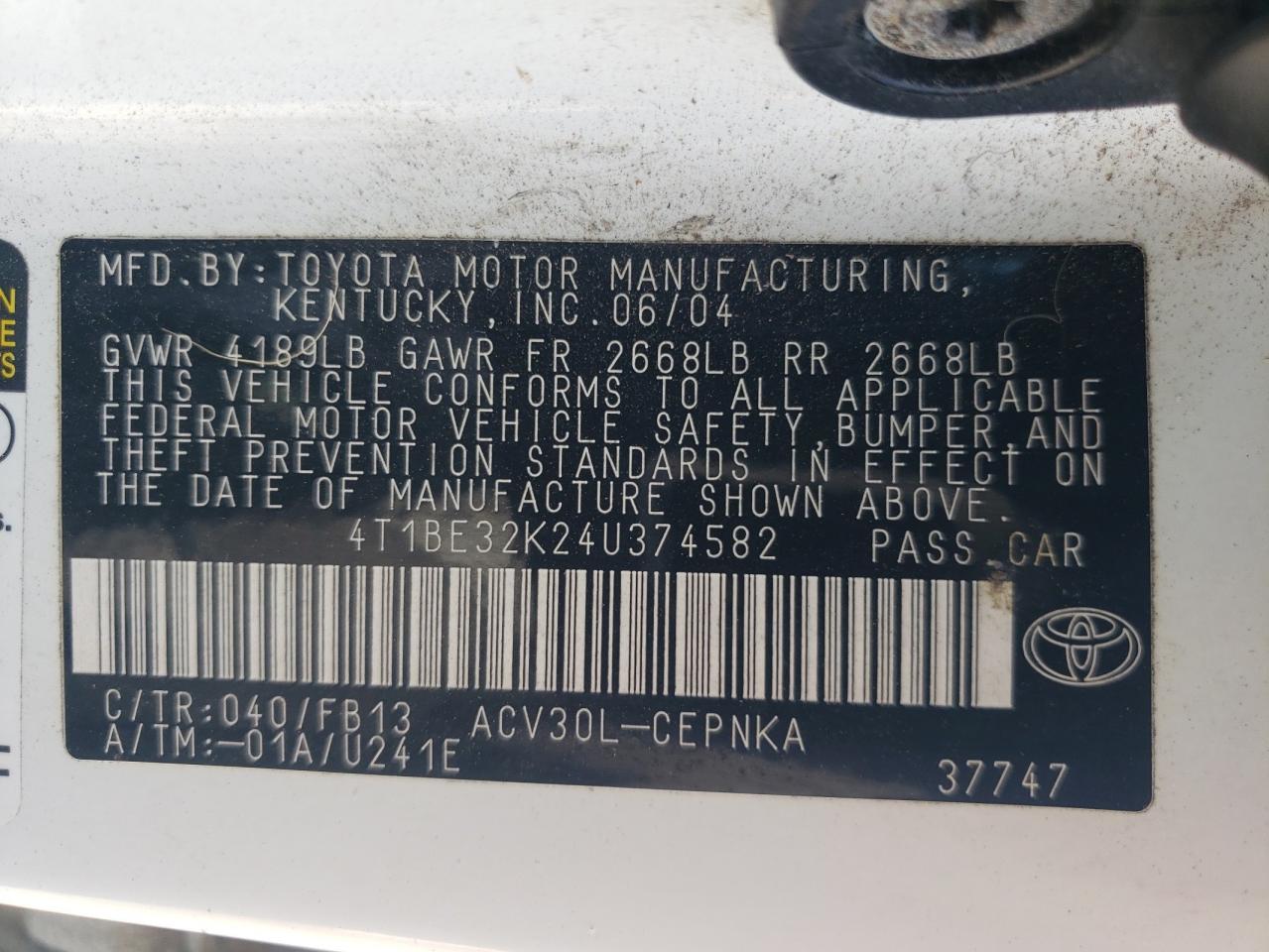 2004 Toyota Camry Le VIN: 4T1BE32K24U374582 Lot: 62571014