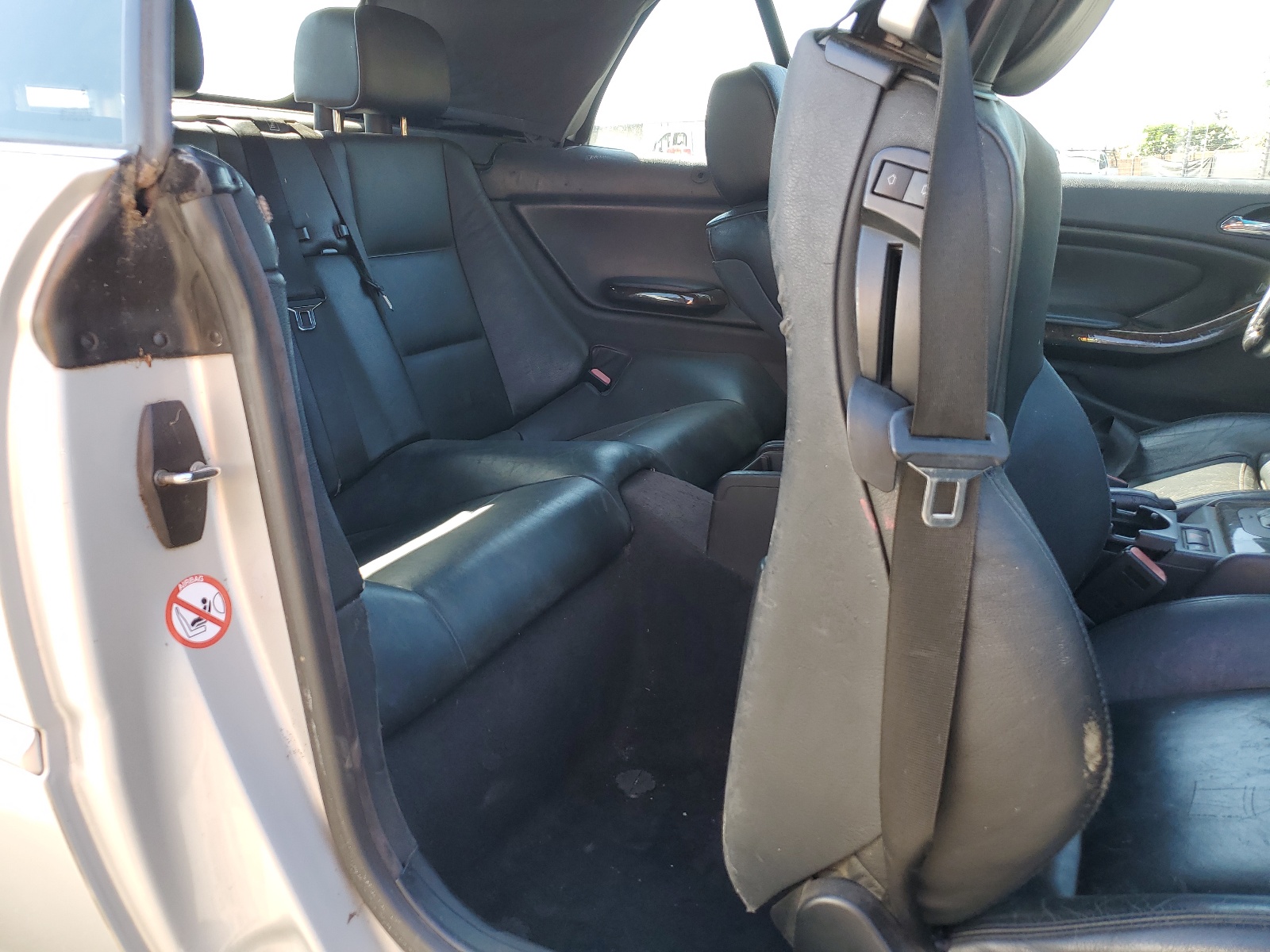 WBABS33441JY56588 2001 BMW 325 Ci