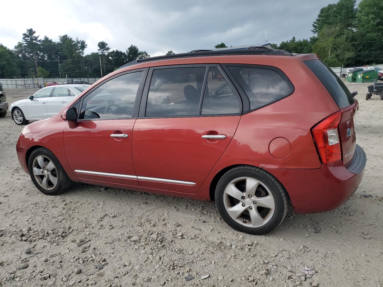 2008 Kia Rondo Lx VIN: KNAFG526087179340 Lot: 64299784