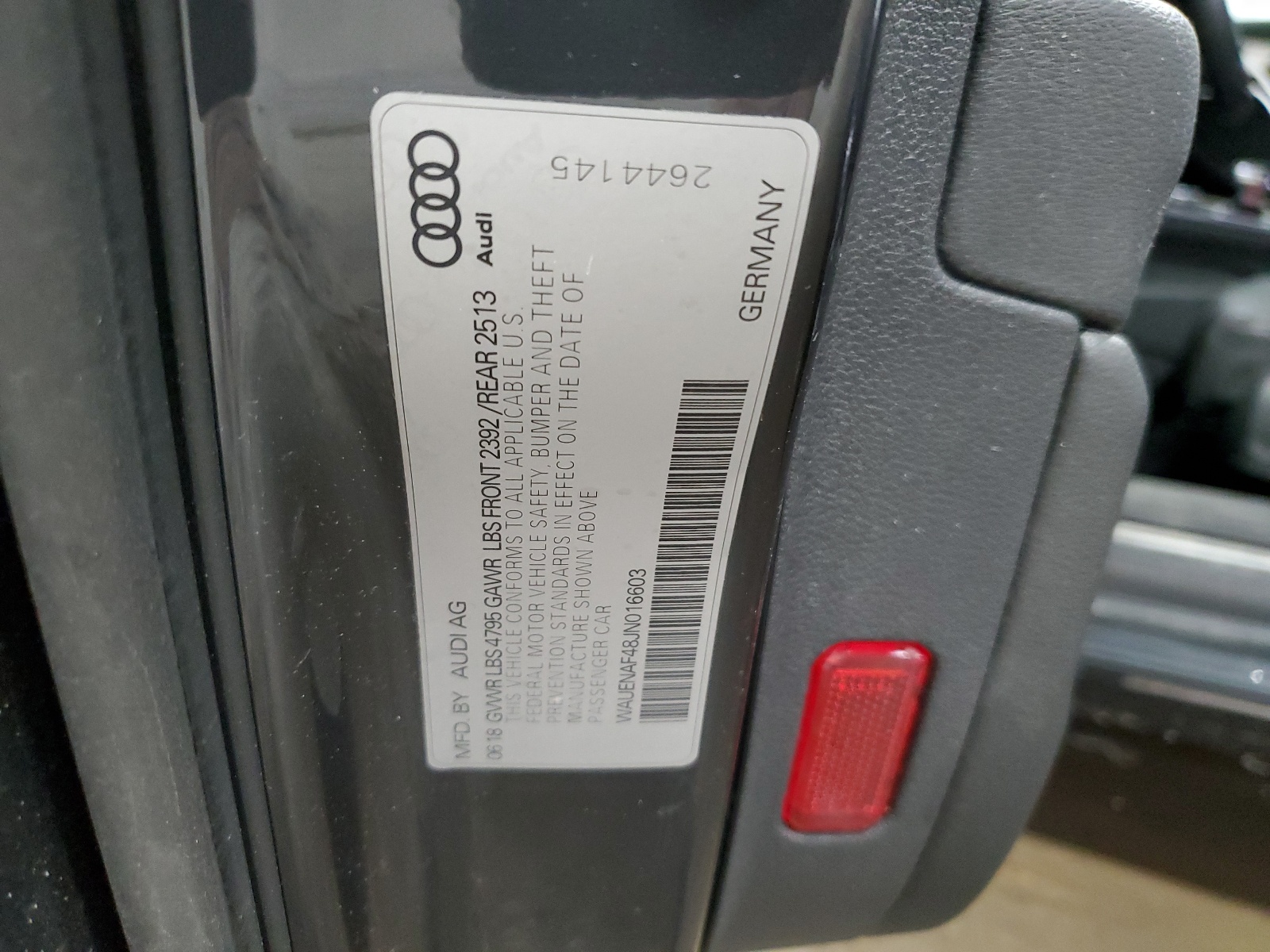 WAUENAF48JN016603 2018 Audi A4 Premium Plus