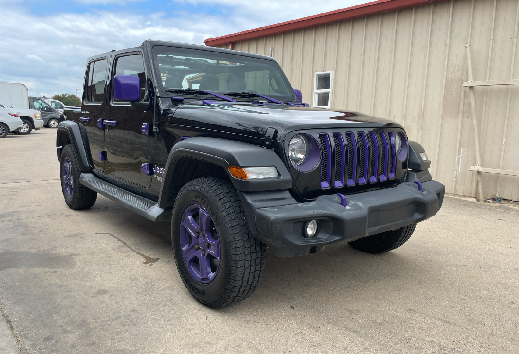 2020 Jeep Wrangler Unlimited Sport vin: 1C4HJXDG1LW311440