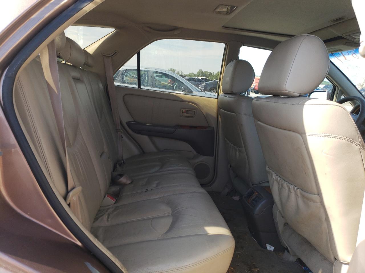 1999 Lexus Rx 300 VIN: JT6HF10U4X0035765 Lot: 61304894