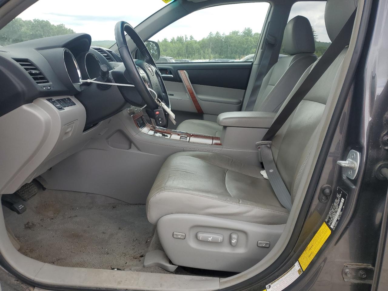 2008 Toyota Highlander Limited VIN: JTEES42A282085173 Lot: 65485144