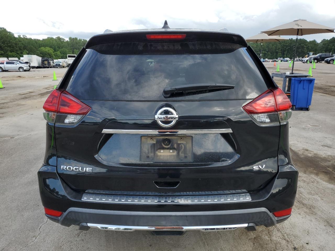 2018 Nissan Rogue S VIN: KNMAT2MT6JP594243 Lot: 62111284